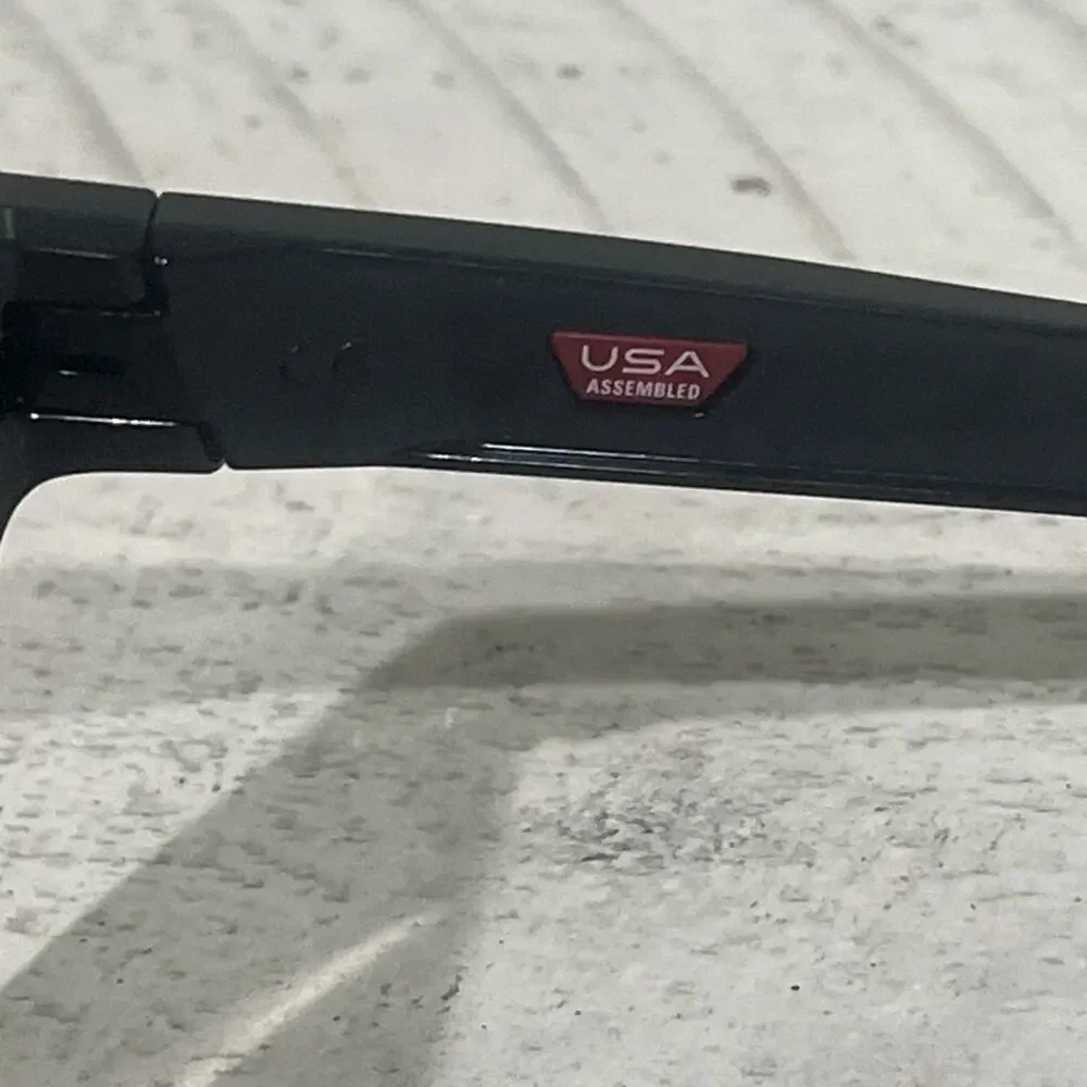 Oakley Forager Sunglasses OO9421-1358 Matte black Polarized ‼️Frames Only‼️